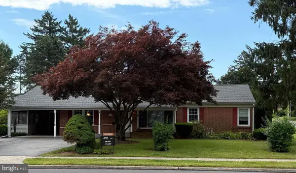 113 Grant Dr, HANOVER, PA 17331