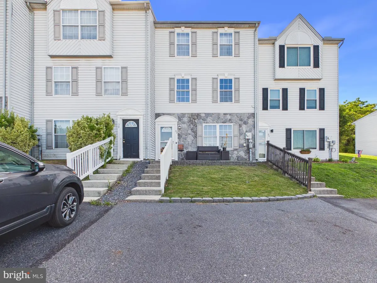 37 Privet Dr, Etters, PA 17319 - #1