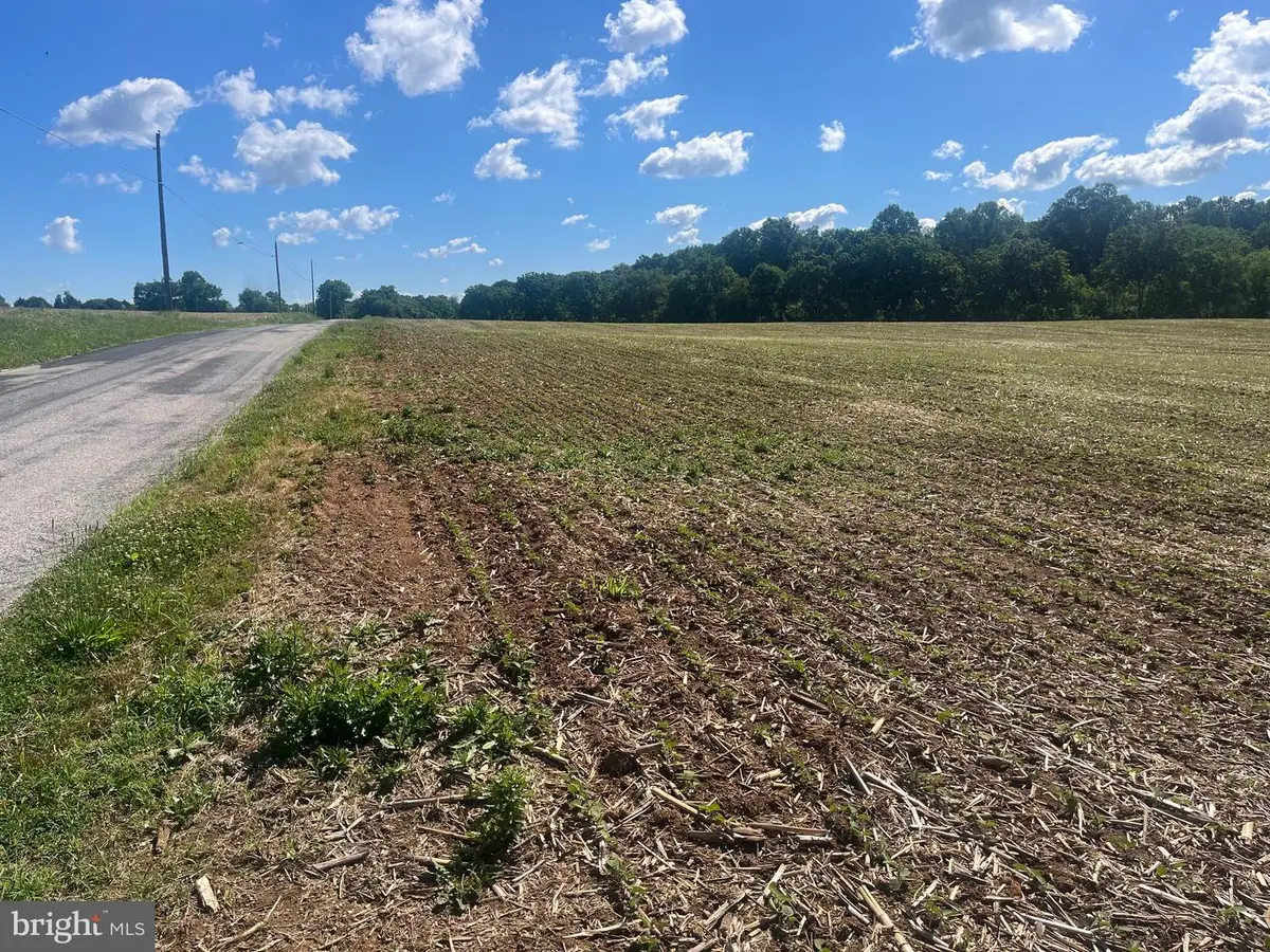 0000 Mcdermott Rd., Fawn Grove, PA 17321 - #1