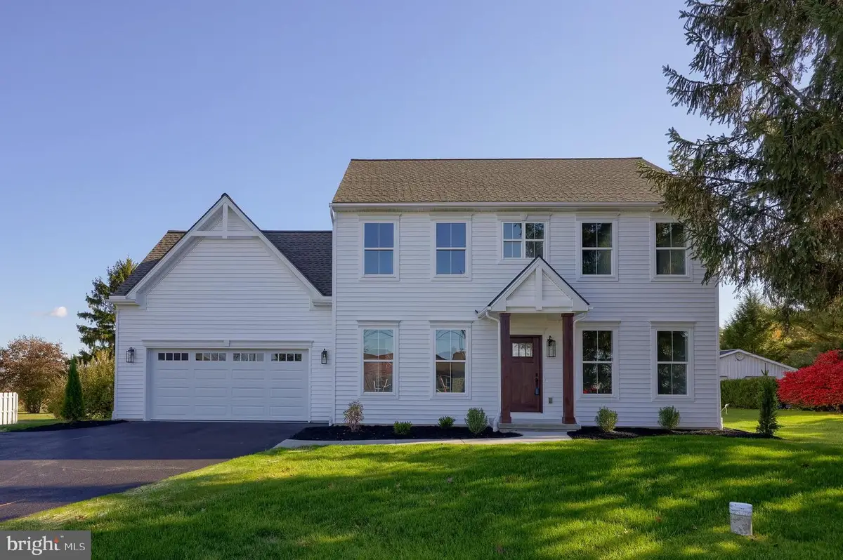 7393 Yellow Church Rd, Seven Valleys, PA 17360 - #1