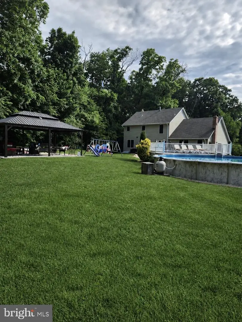 14314 Curvin Dr, Stewartstown, PA 17363 - #2