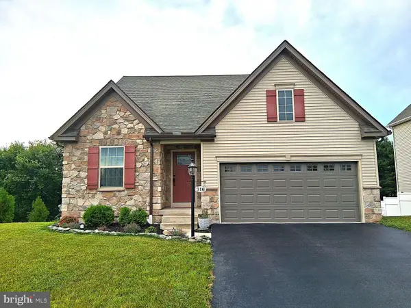 316 Hollyhock Dr, MANCHESTER, PA 17345