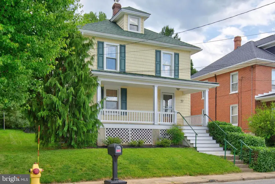 37 S Constitution Ave, New Freedom, PA 17349 - #3