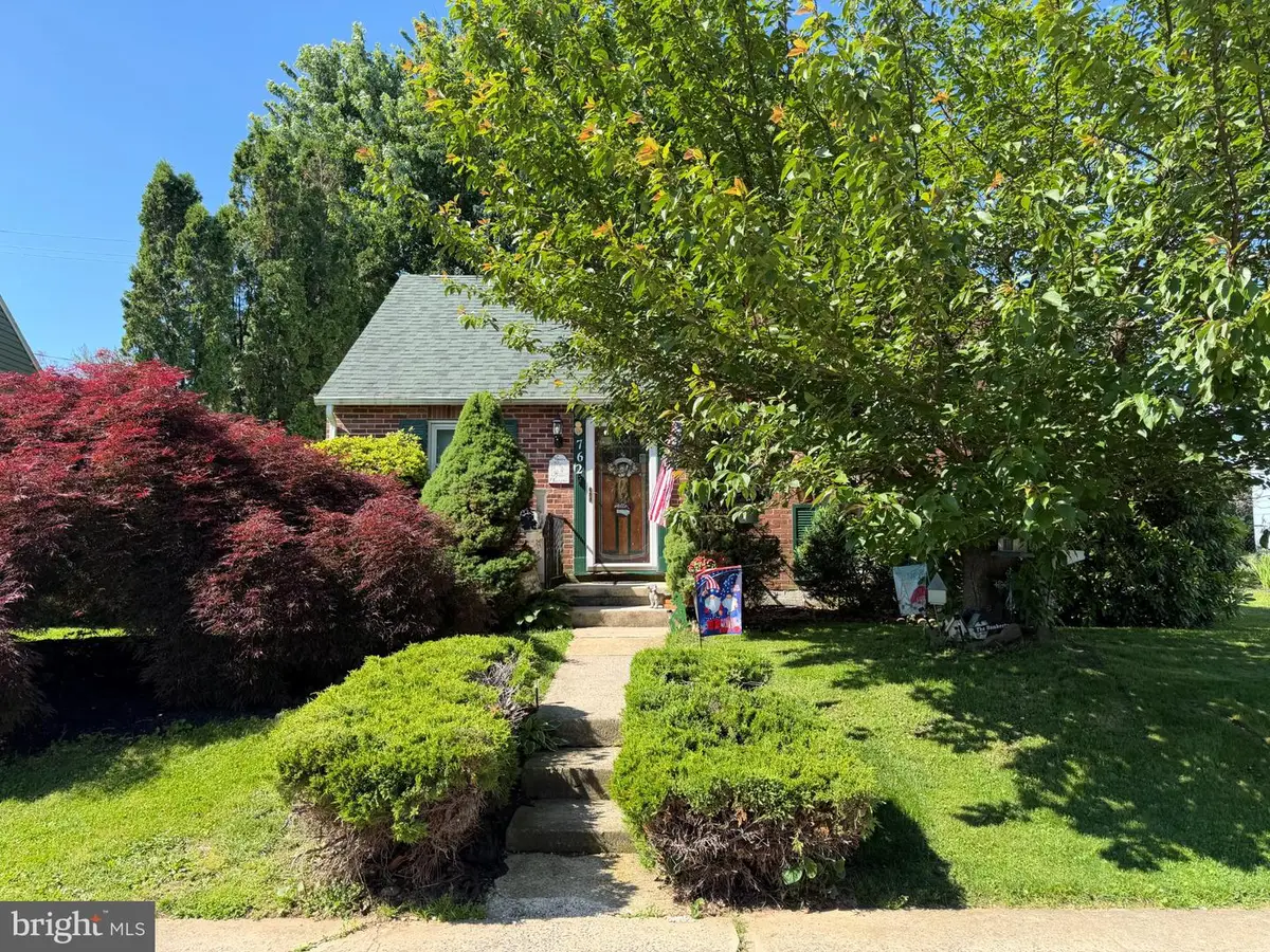 762 Priority Rd, York, PA 17404 - #1