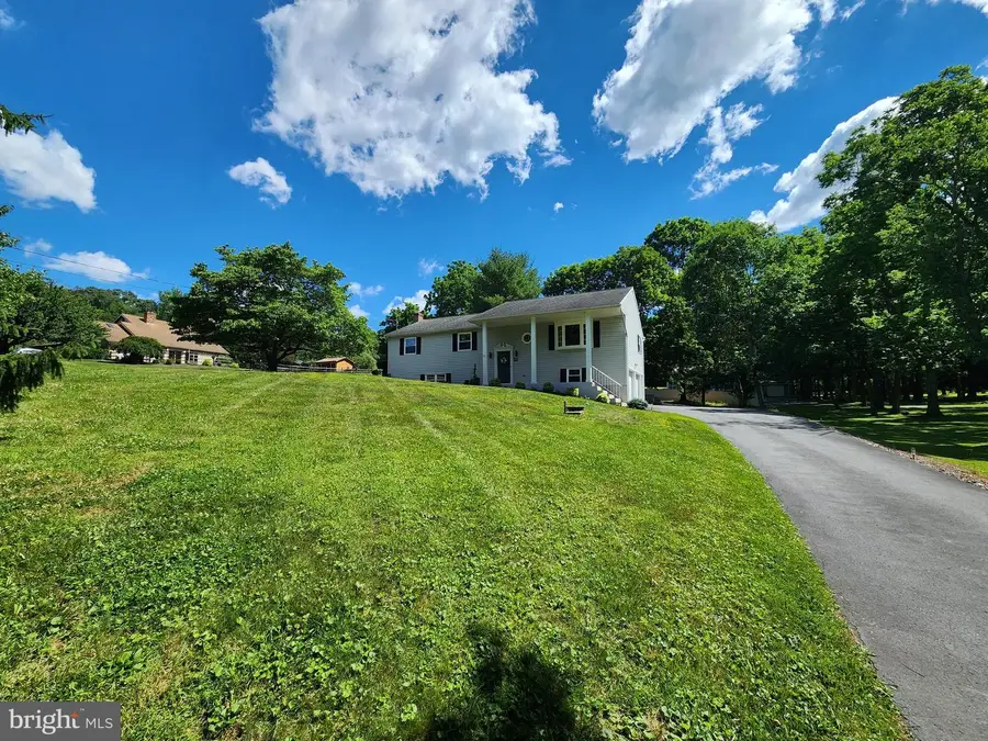 476 Old Stage Rd, Lewisberry, PA 17339 - #3