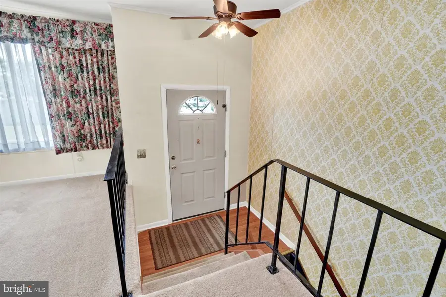 603 Oakwood Dr, Dover, PA 17315 - #3
