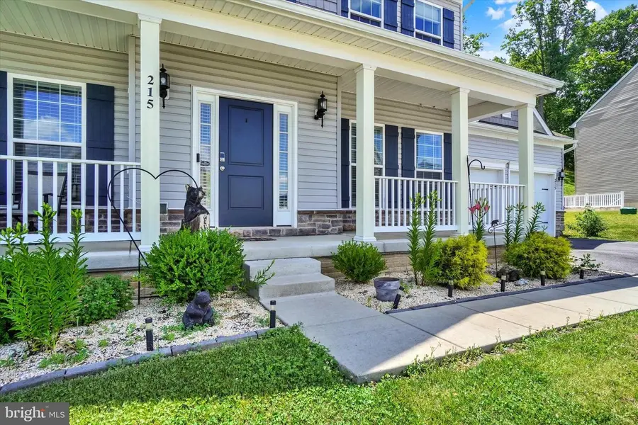 215 Thoroughbred Dr, York Haven, PA 17370 - #2