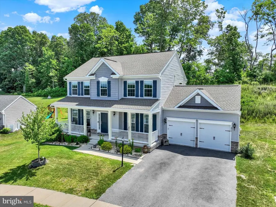 215 Thoroughbred Dr, York Haven, PA 17370 - #3