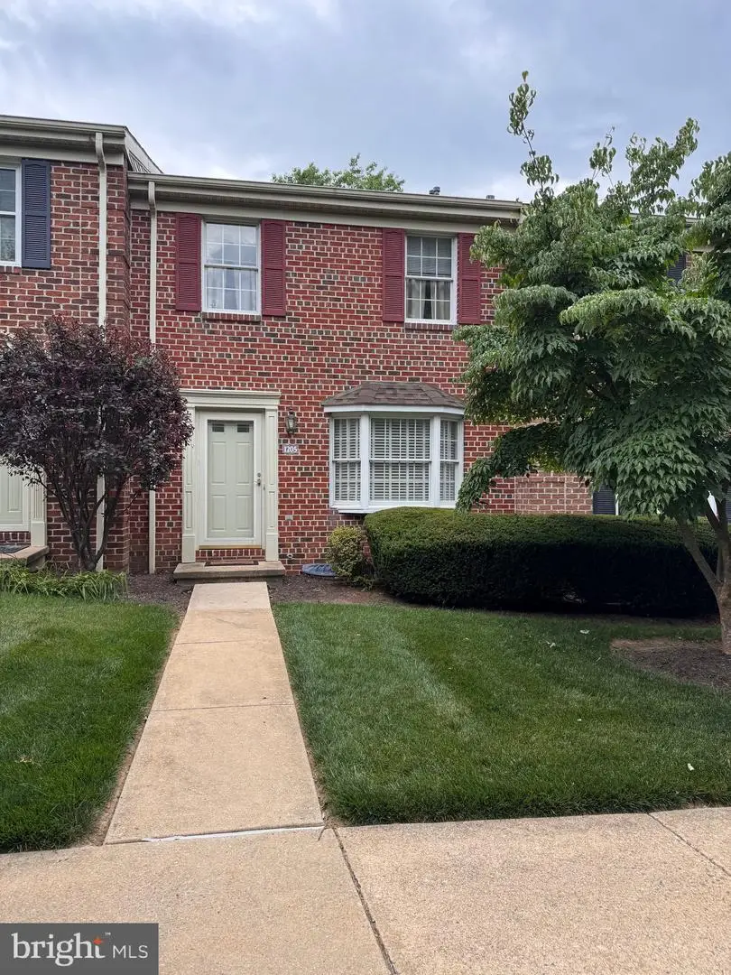 1205 Chambers Rdg #1205, York, PA 17402 - #1