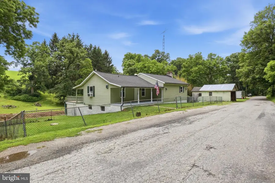 3362 Myers School Rd, Red Lion, PA 17356 - #3