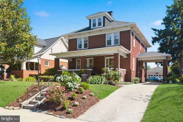 310 Baer Ave, HANOVER, PA 17331