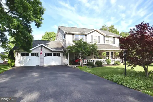 218 Putters Circle, DILLSBURG, PA 17019