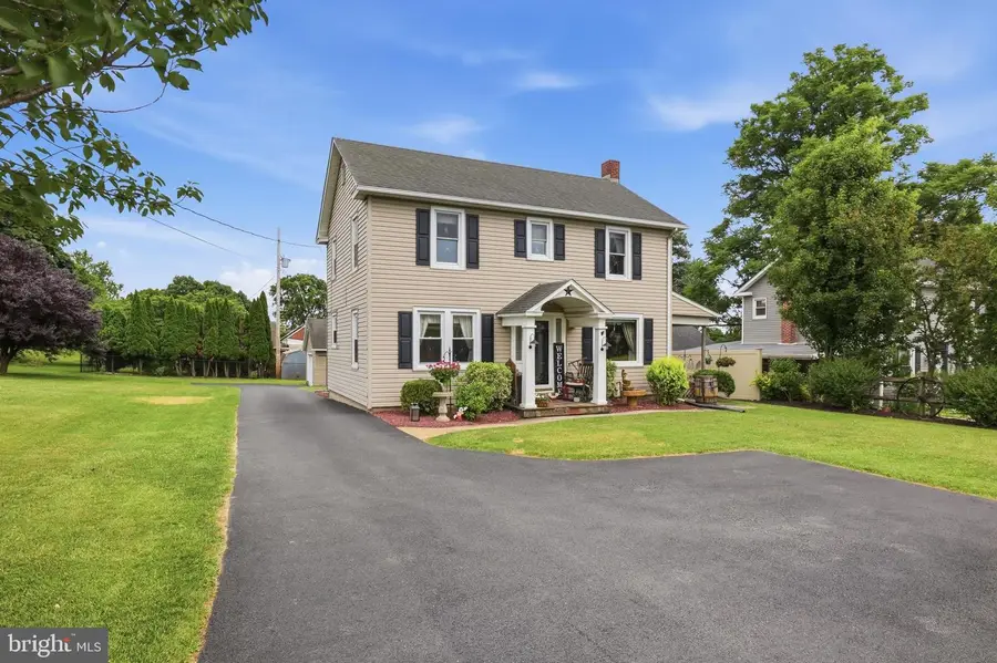418 E Broadway, Red Lion, PA 17356 - #3
