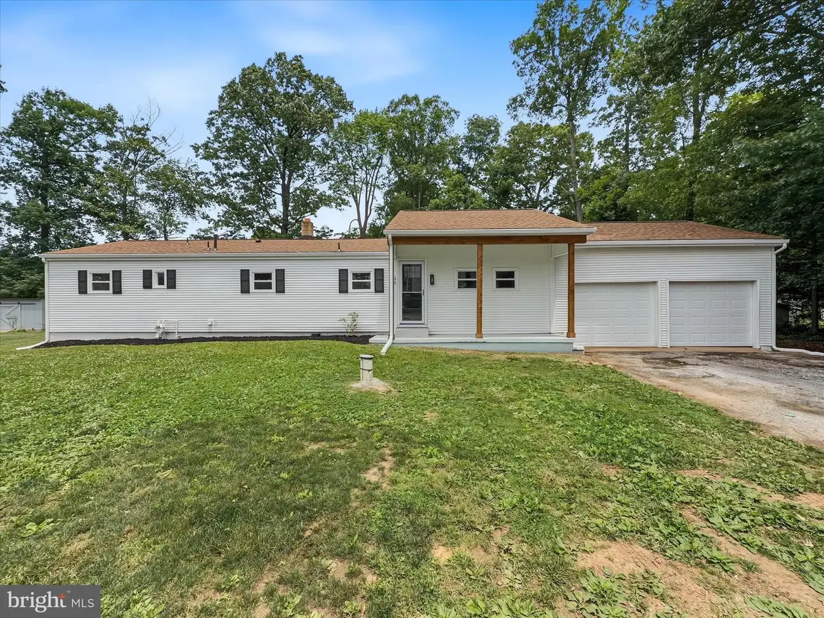 15 Foundry Rd, Shrewsbury, PA 17361 - #1