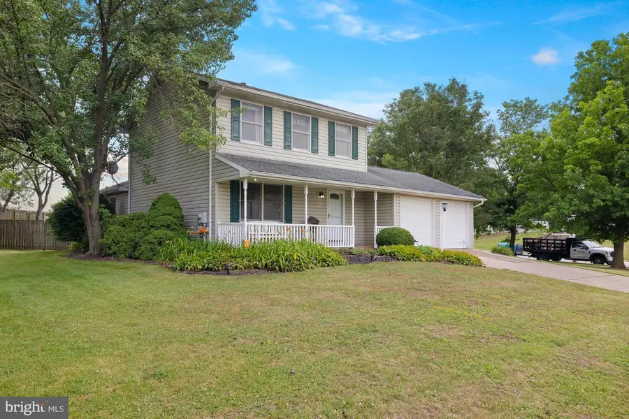 2904 Village Square Dr, Dover, PA 17315 - #2