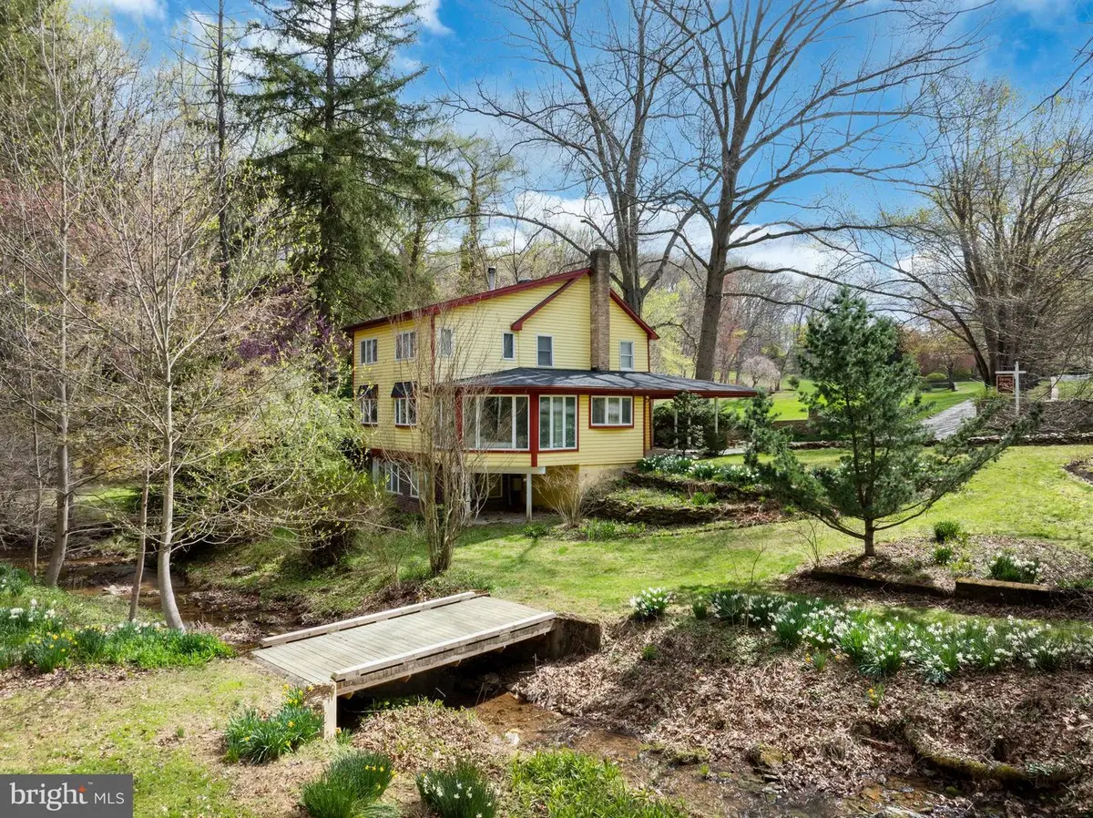 9980 Douglas Rd, Red Lion, PA 17356 - #1