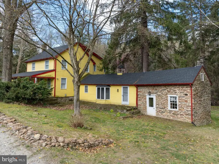 9980 Douglas Rd, Red Lion, PA 17356 - #2