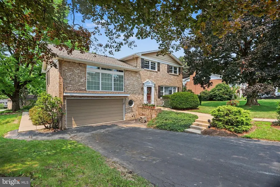2665 Milford Ln, York, PA 17402 - #3