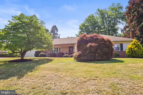 118 Shelbourne Dr, YORK, PA 17403