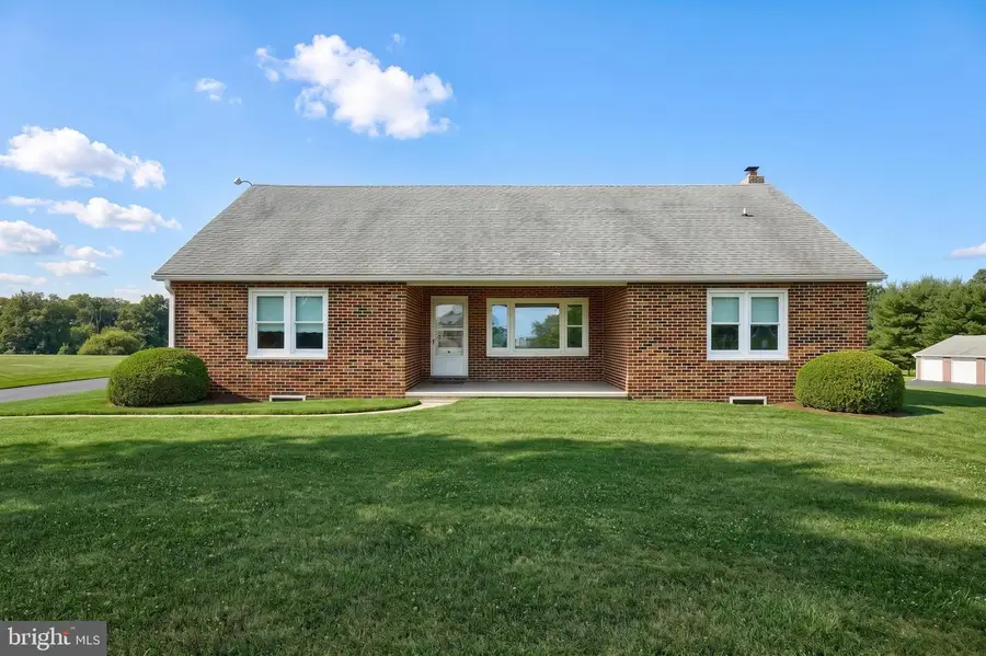 2056 Bridgeview Rd, New Freedom, PA 17349 - #2
