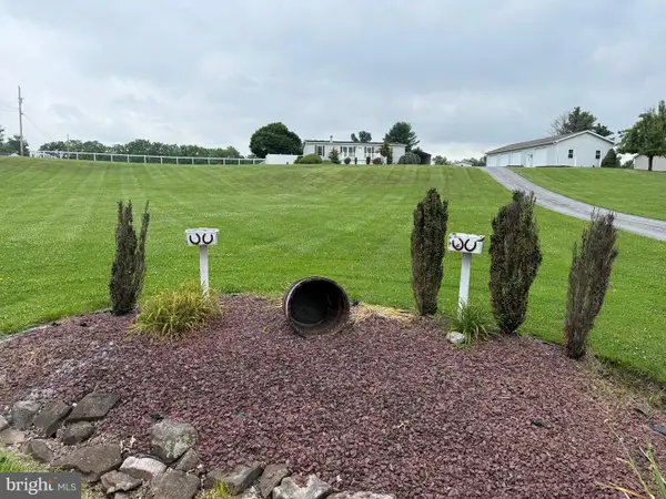 472 Scotch Pine Rd, DILLSBURG, PA 17019