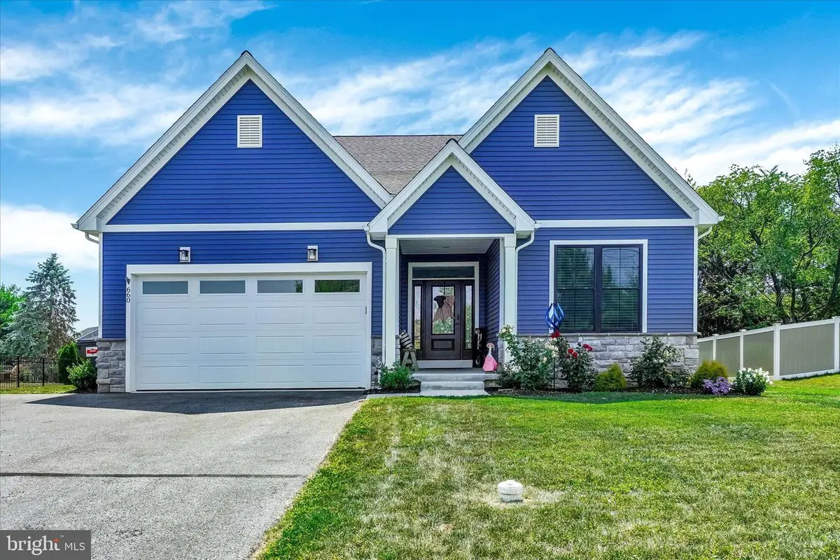 660 Church Rd, York, PA 17404 - #1