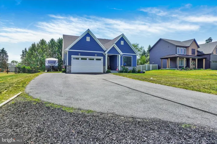 660 Church Rd, York, PA 17404 - #2