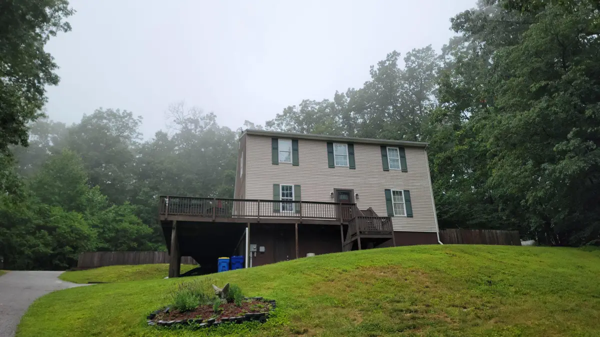 604 Rocky Ridge Rd, Spring Grove, PA 17362 - #1