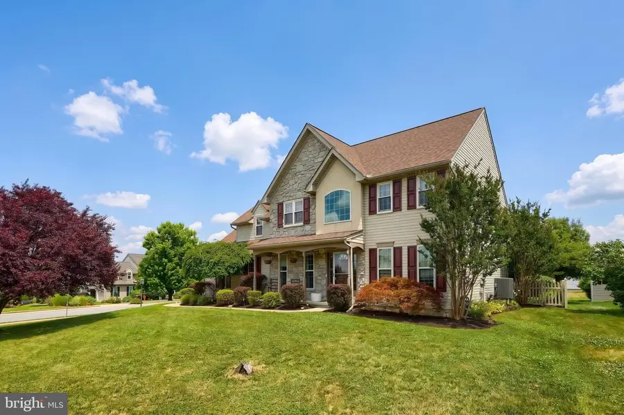 18 Ferndale Rd, Seven Valleys, PA 17360 - #2