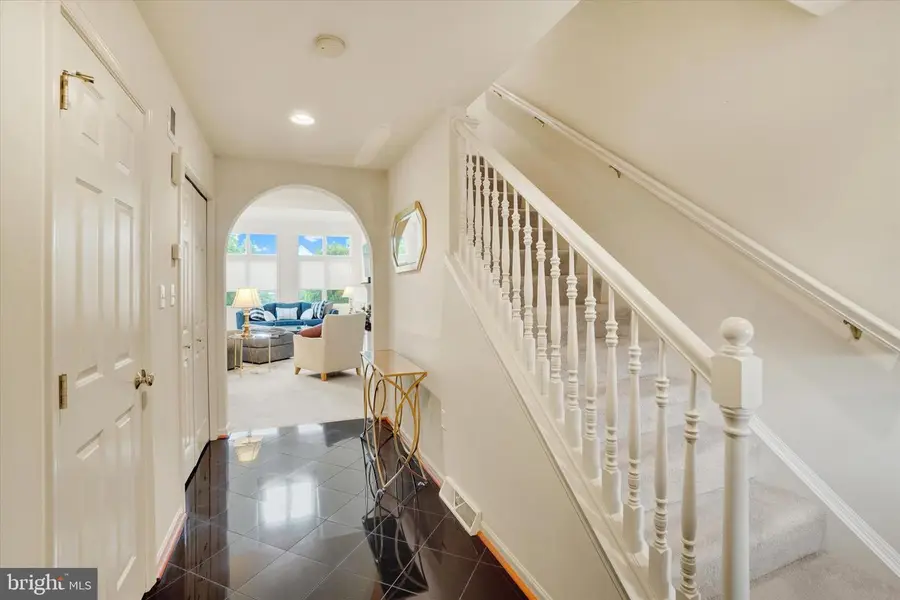 141 Fountain Dr, York, PA 17402 - #3