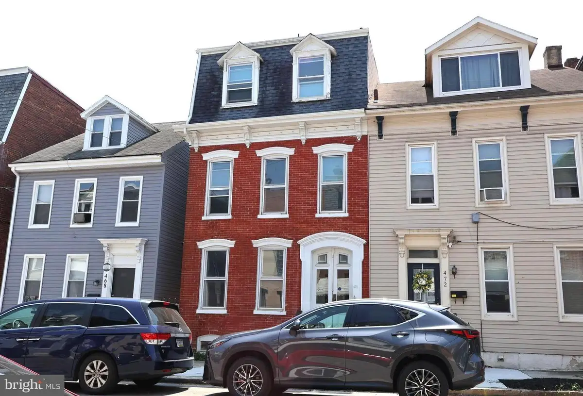 470 W King St, York, PA 17403 - #1