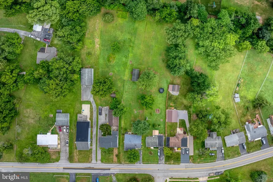 2725 Oakland Rd, Dover, PA 17315 - #2