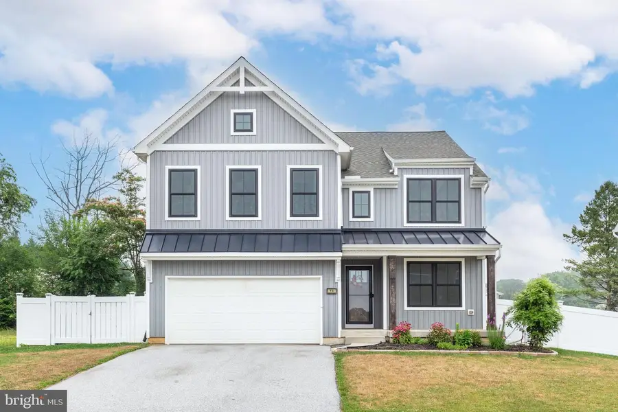 15 Cloverfield St, Stewartstown, PA 17363 - #2