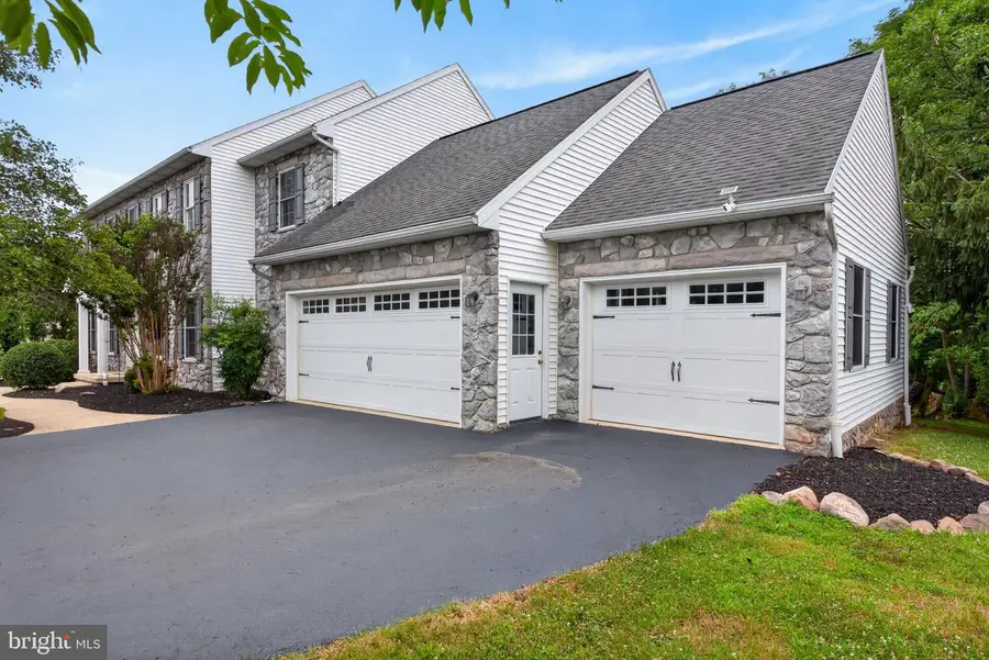 5000 Goldens Path, York, PA 17408 - #2