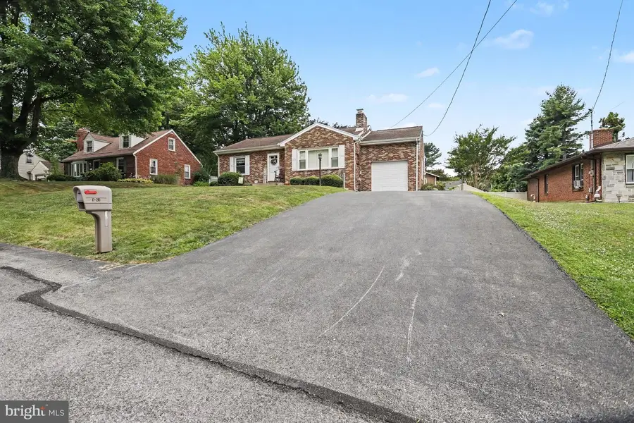 4062 Old Orchard Rd, York, PA 17402 - #3