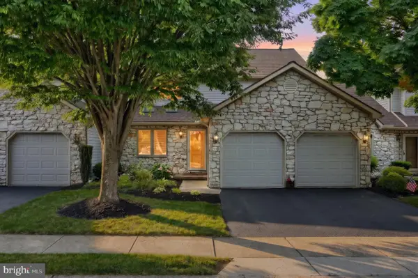 2632 Fairway Dr #2632, YORK, PA 17402