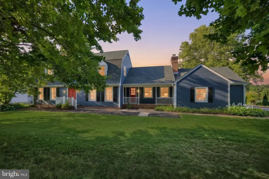 19 Stone Ridge Dr, New Freedom, PA 17349 - #2