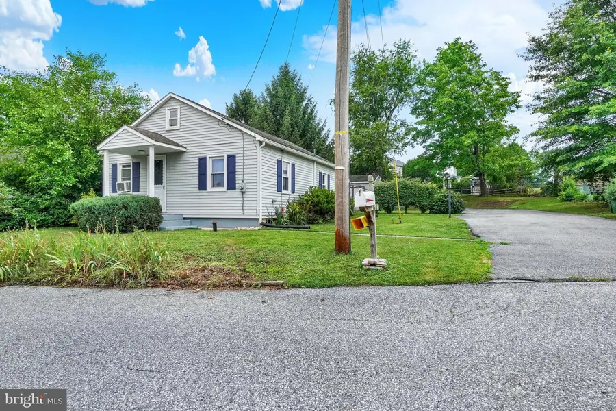 2690 Clearview Drive, York, PA 17404 - #2