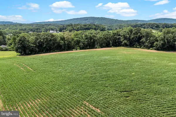 990 Butter Rd, DOVER, PA 17315