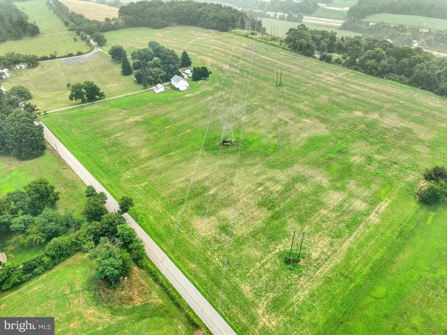 4230 Ore Bank Rd, Hellam, PA 17406 - #2