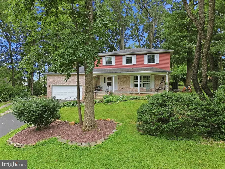 3729 Silverwood Dr, York, PA 17402 - #3