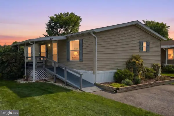 123 Mimosa Dr, YORK, PA 17402