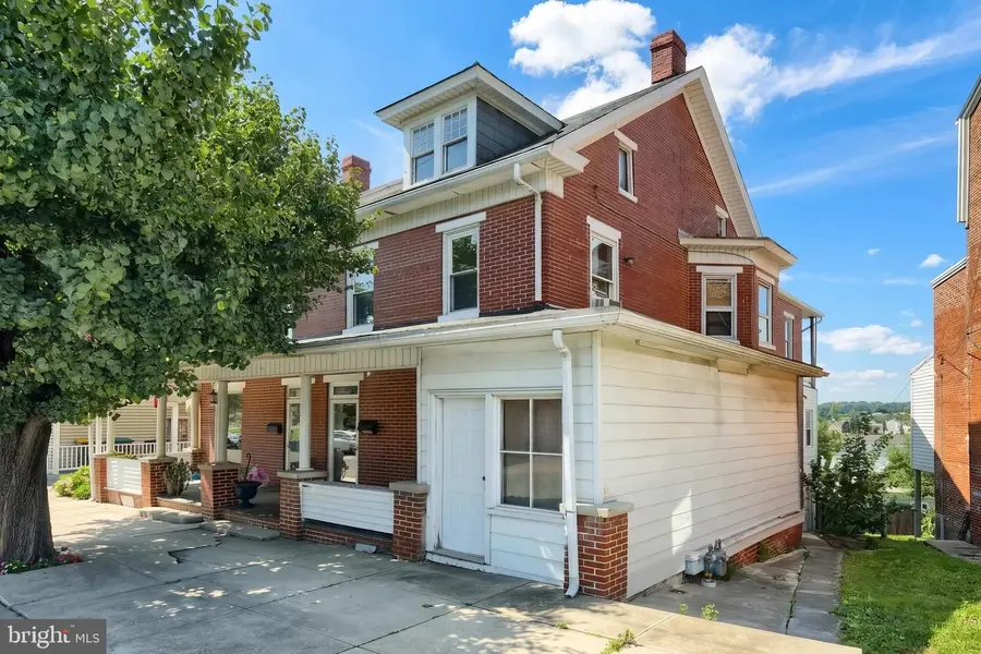 509 W Broadway, Red Lion, PA 17356 - #3