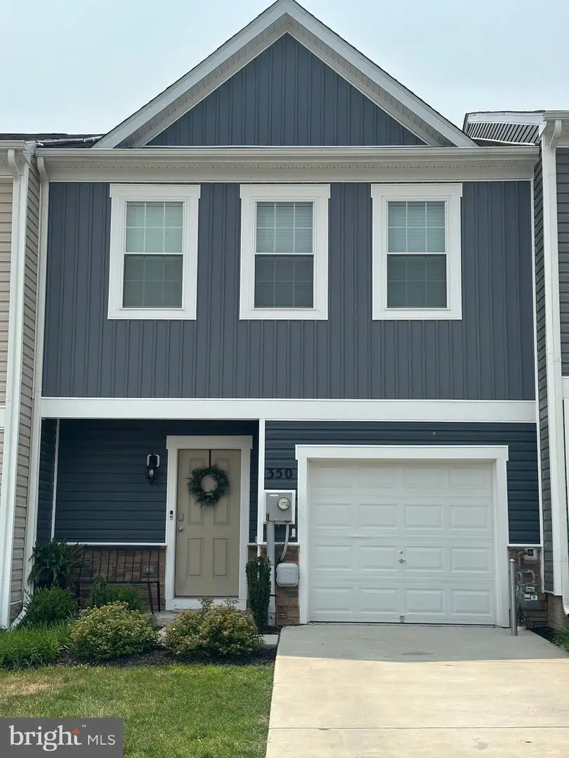 350 Locust Run Dr, York, PA 17404 - #1