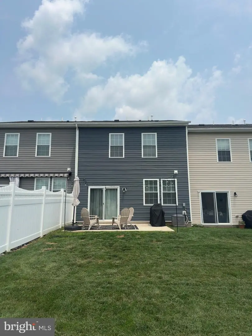 350 Locust Run Dr, York, PA 17404 - #2