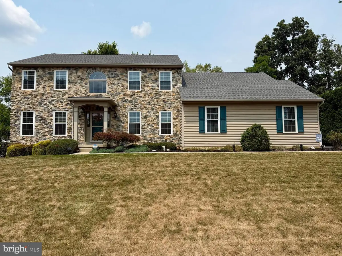 2851 Primrose Ln N, York, PA 17404 - #1