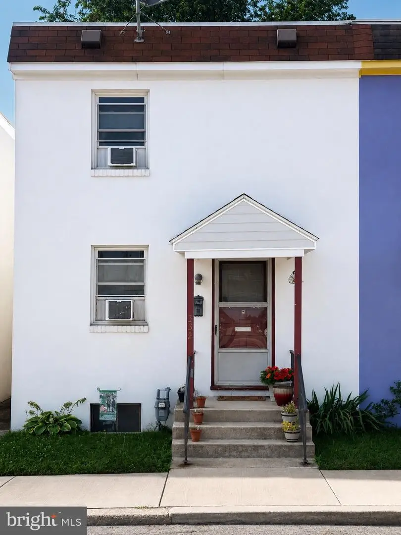 332 E South St, York, PA 17403 - #1
