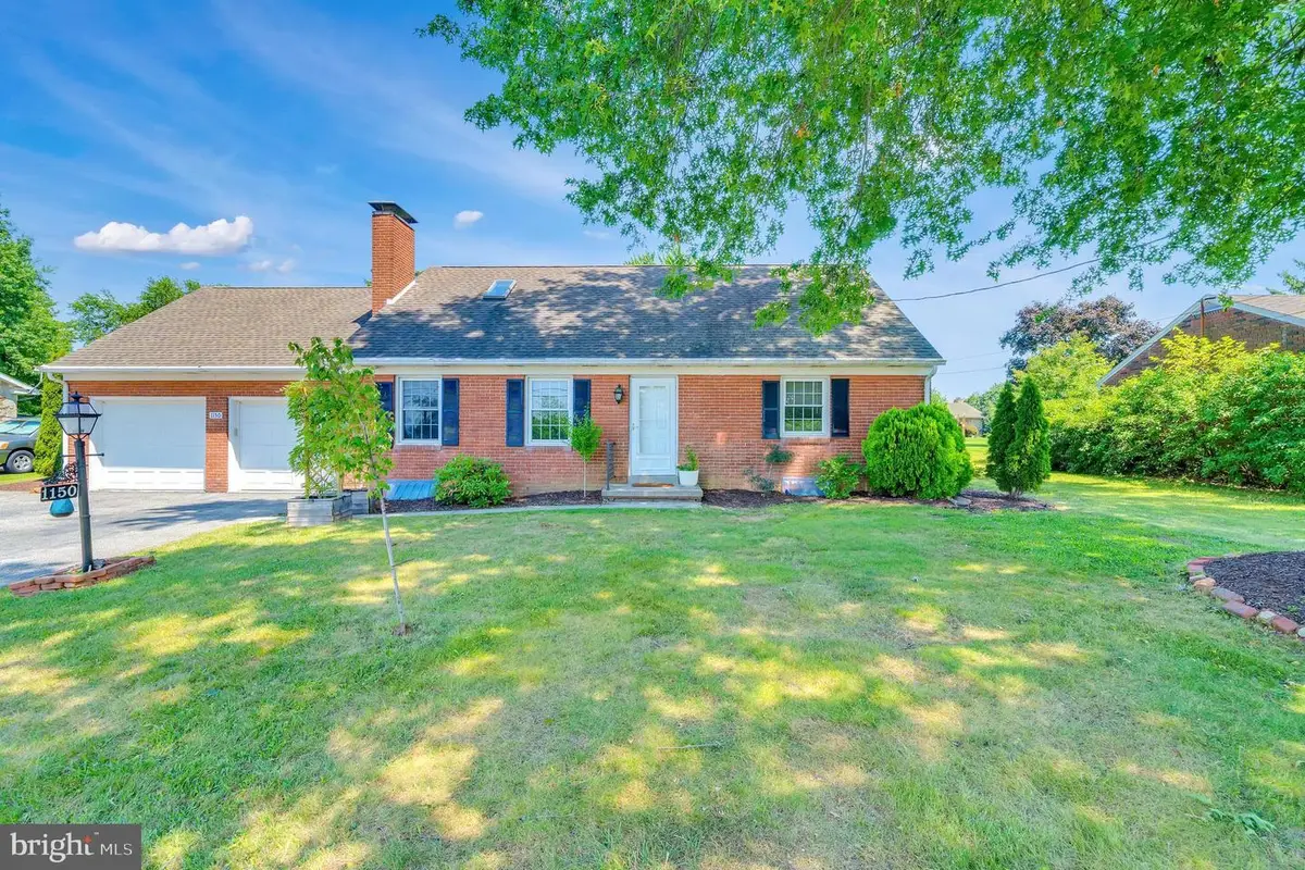 1150 Westminster Ave, Hanover, PA 17331 - #1