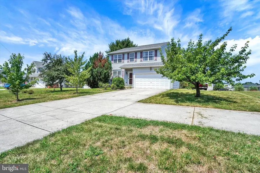 906 Millcreek Rd, York, PA 17404 - #2