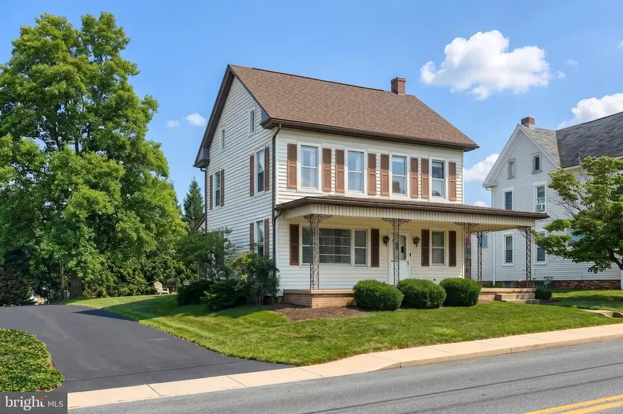 2421 S Queen St, York, PA 17402 - #2